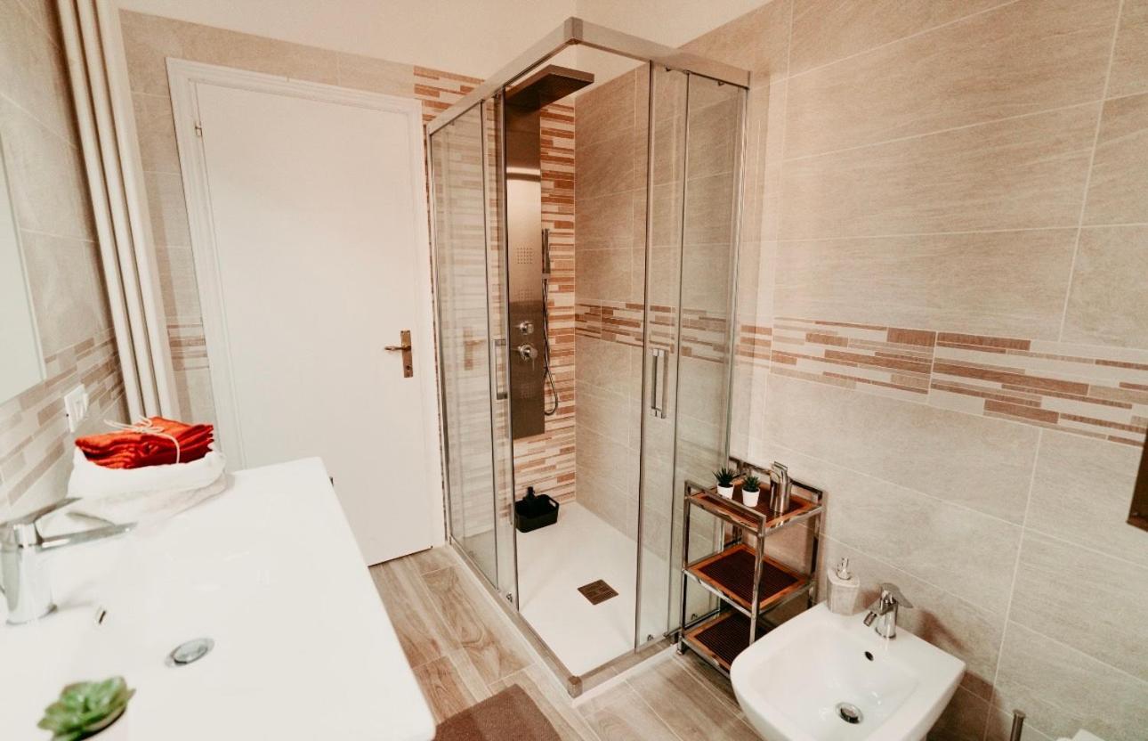 Casa Vacanze Domus Pompeo Ravenna Buitenkant foto